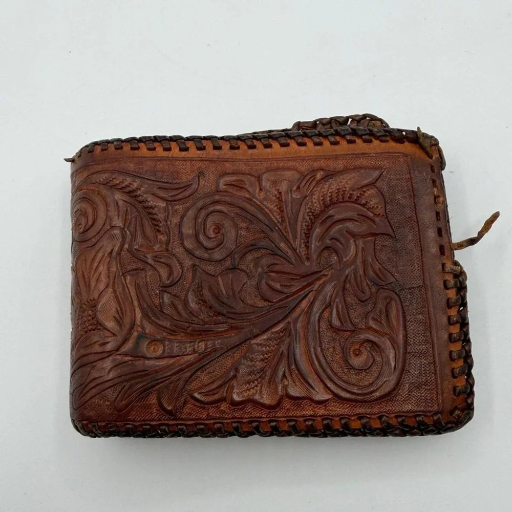 Cosmopolitan Vintage Hand Tooled Leather‎ Bifold Wallet Floral Western Brown